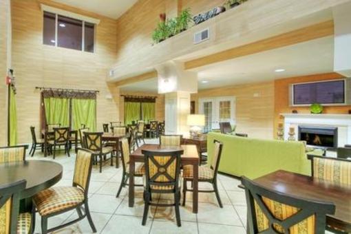 фото отеля Holiday Inn Express Hotel & Suites Tucumcari