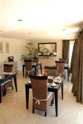 фото отеля Casa Valencia Guest House Cape Town