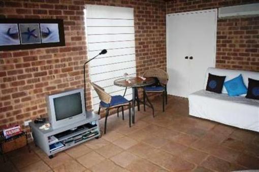 фото отеля Kalbarri Nautilus Retreat B&B
