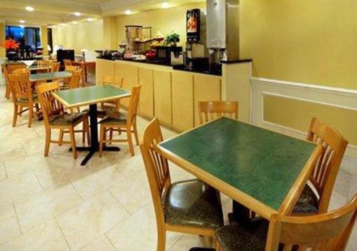 фото отеля Quality Inn Dalton