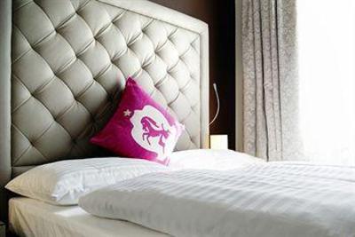 фото отеля Hotel Villa Carlton