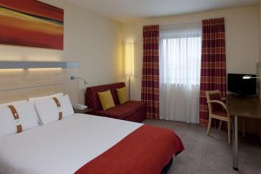 фото отеля Holiday Inn Express Slough