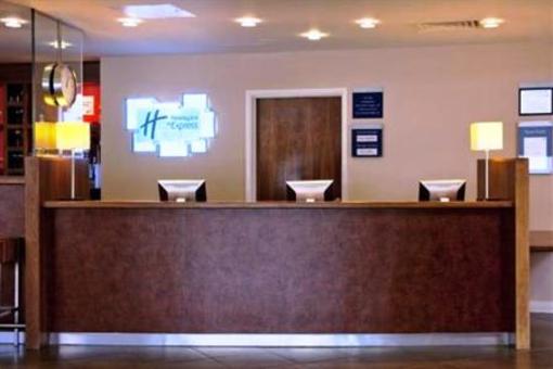 фото отеля Holiday Inn Express Slough