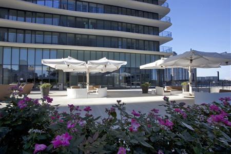 фото отеля Radisson Blu Aqua Hotel
