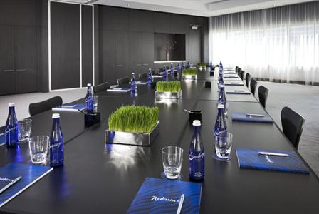 фото отеля Radisson Blu Aqua Hotel