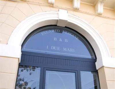 фото отеля Palazzo Vergine I Due Mari Quality Bed & Breakfast Gallipoli