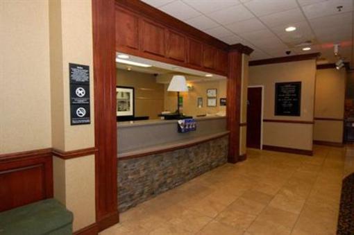 фото отеля Hampton Inn Raleigh Durham Airport