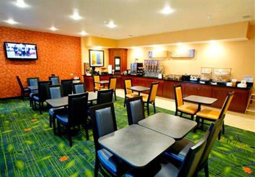 фото отеля Fairfield Inn Arlington