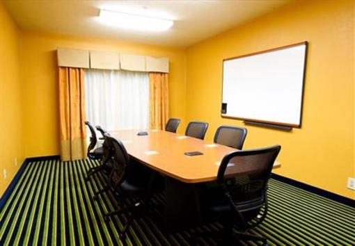 фото отеля Fairfield Inn Arlington