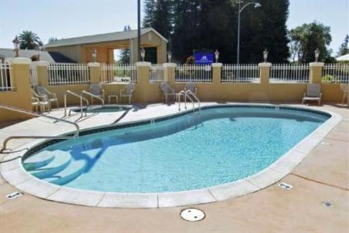 фото отеля Americas Best Value Inn and Suites Healdsburg