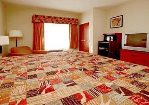 фото отеля Sleep Inn & Suites East Chase