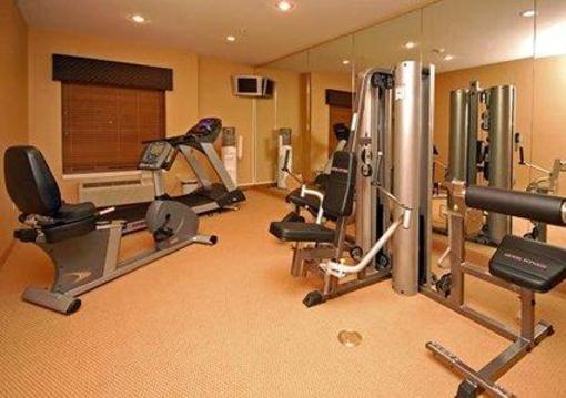 фото отеля Sleep Inn & Suites East Chase