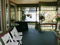 Estabrook House Bed and Breakfast