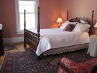 фото отеля Estabrook House Bed and Breakfast