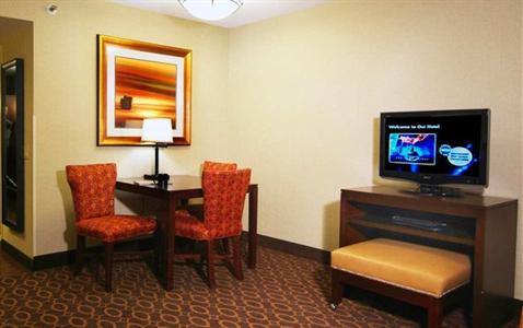 фото отеля Embassy Suites Hotel Charlotte