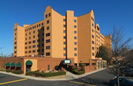 фото отеля Embassy Suites Hotel Charlotte