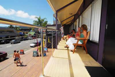 фото отеля Downtown Airlie