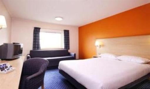 фото отеля Travelodge Hotel Slough