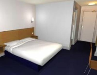 фото отеля Travelodge Hotel Slough