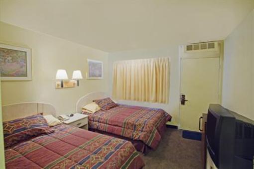 фото отеля Americas Best Value Inn Columbia (Missouri)