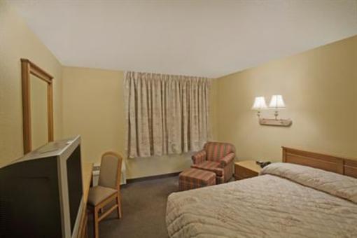 фото отеля Americas Best Value Inn Columbia (Missouri)