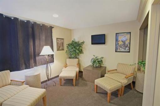фото отеля Americas Best Value Inn Columbia (Missouri)