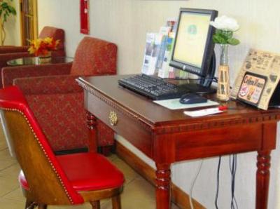фото отеля Katahdin Inn and Suites