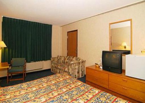 фото отеля Katahdin Inn and Suites