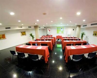 фото отеля Husa Jardines de Albia Hotel & Spa Bilbao