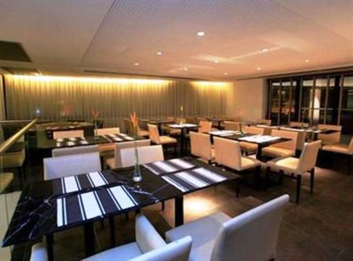 фото отеля Golden Tulip Hotel