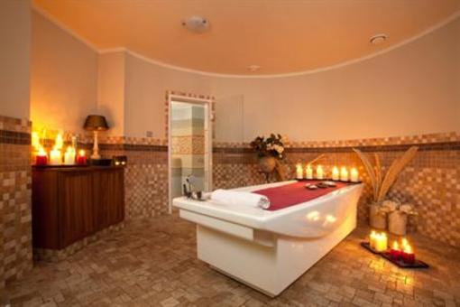 фото отеля Dolina Charlotty Resort & SPA