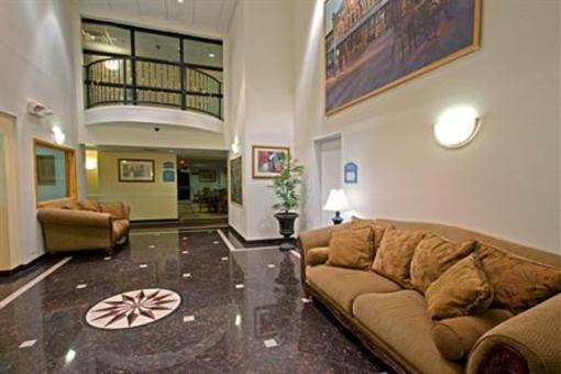 фото отеля Holiday Inn Express Hotel & Suites Columbus (Texas)