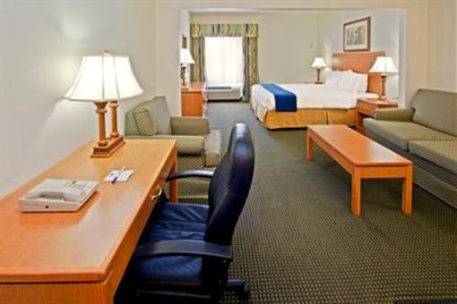 фото отеля Holiday Inn Express Hotel & Suites Columbus (Texas)