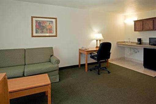 фото отеля Holiday Inn Express Hotel & Suites Columbus (Texas)
