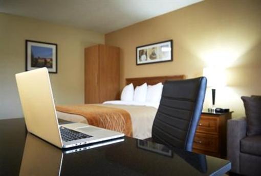 фото отеля Comfort Inn Timmins
