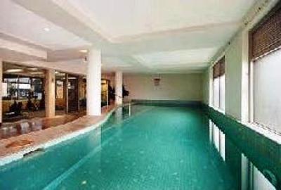 фото отеля Riverside Suites