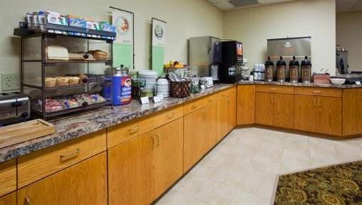 фото отеля Country Inn & Suites By Carlson, Watertown