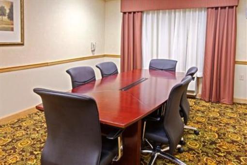 фото отеля Country Inn & Suites - Georgetown
