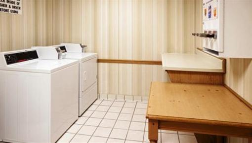 фото отеля Country Inn & Suites - Georgetown