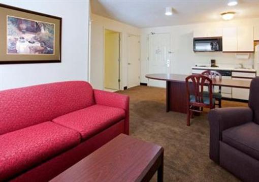 фото отеля Candlewood Suites RTP Durham (North Carolina)