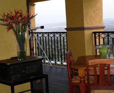 фото отеля Mont Paradiso Guest House Pretoria