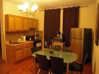 фото отеля Valentine Rentals at 175th St