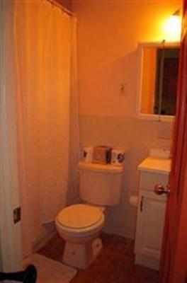 фото отеля Valentine Rentals at 175th St