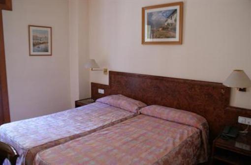 фото отеля Sant Jordi Hotel Andorra la Vella