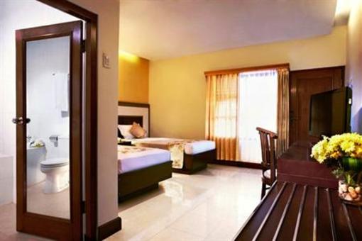 фото отеля Peti Mas Hotel