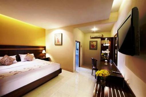 фото отеля Peti Mas Hotel