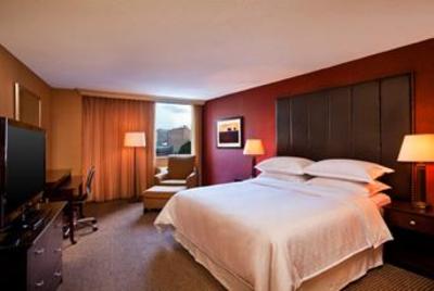фото отеля Sheraton Silver Spring Hotel