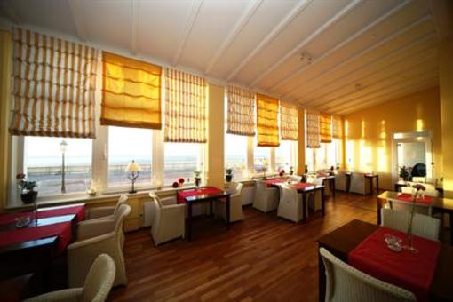 фото отеля Strandhotel Hohenzollern
