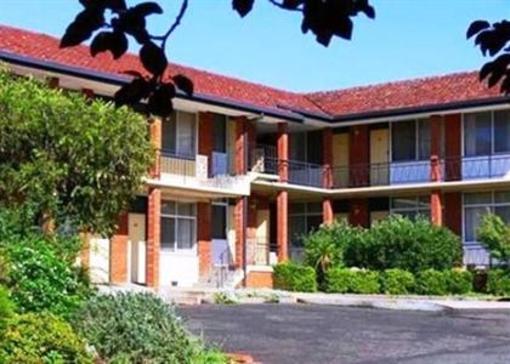фото отеля Governer Macquarie Motor Inn