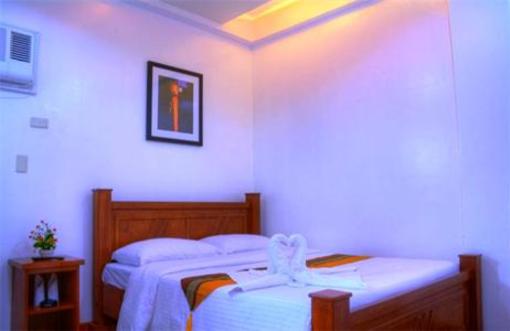 фото отеля Angelyns Beach Resort
